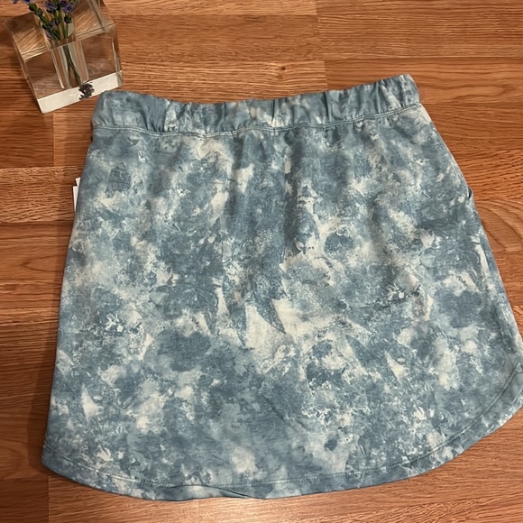 Peace & Pearls Tie Dye Pocked Skirt Sz S - Picture 6 of 6